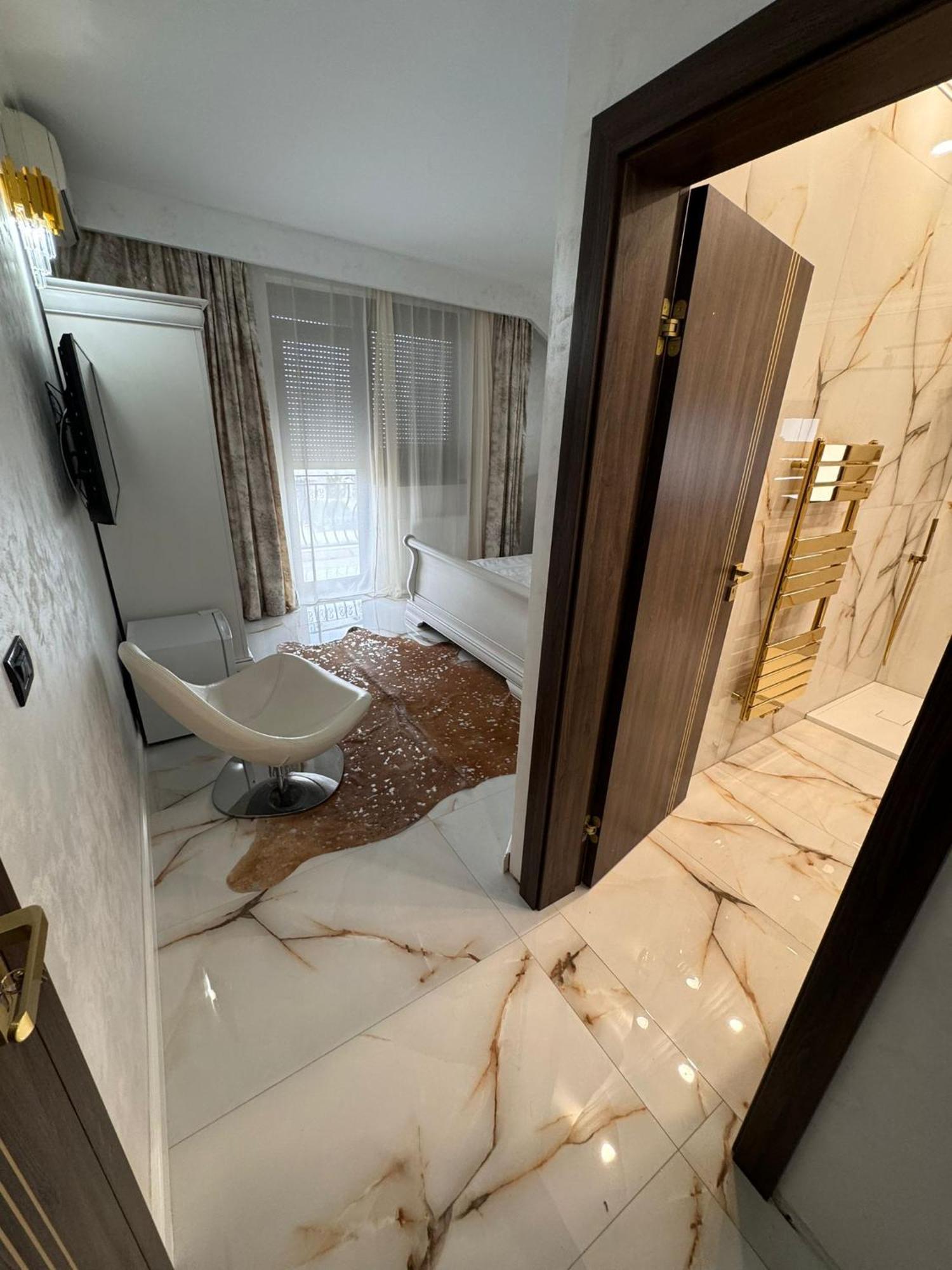 Sea Breeze Rooms Mamaia Nord Năvodari Kültér fotó